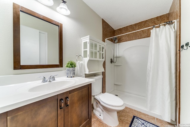 full bath featuring vanity, toilet, a shower with curtain, and tile patterned floors