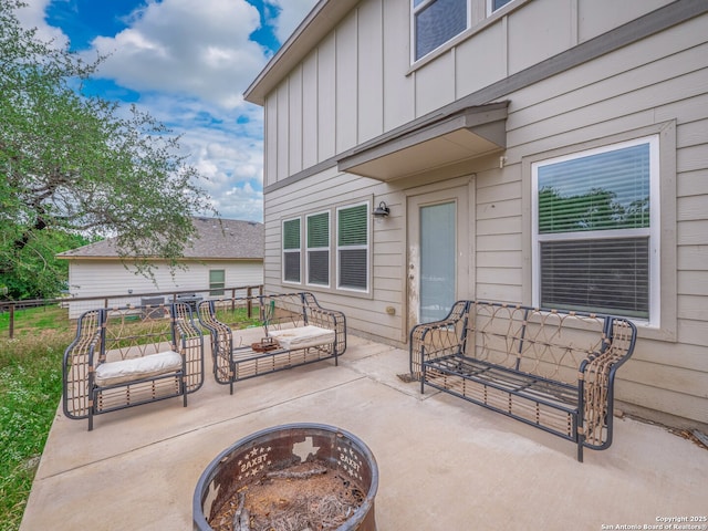 120 Lakeview Ct, Spring Branch, TX 78070 - view of patio featuring an outdoor living space with a fire pit