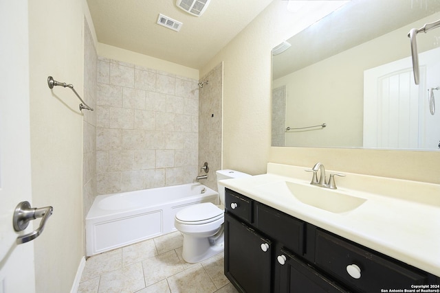242 Posey Pass, New Braunfels, TX 78132 - bathroom with vanity, toilet, washtub / shower combination, and visible vents