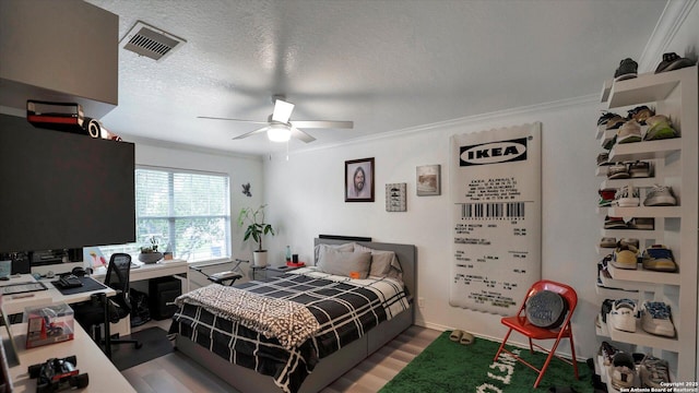 6139 Mackenzie, San Antonio, TX 78247 - bedroom with ornamental molding, an office area, light wood-type flooring, ceiling fan, and baseboards