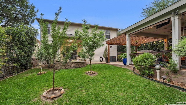 6139 Mackenzie, San Antonio, TX 78247 - view of yard featuring a patio area and a pergola