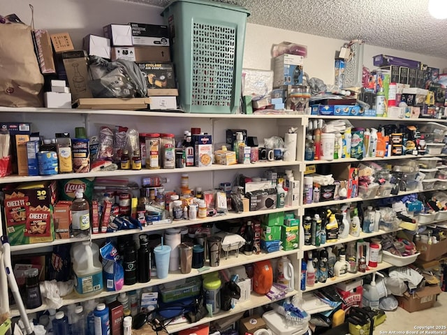 6603 Meadow Fawn, Converse, TX 78109 - view of storage room
