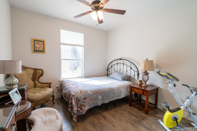 1587 Lakeshore Dr, Canyon Lake, TX 78133 - bedroom featuring wood finished floors and ceiling fan