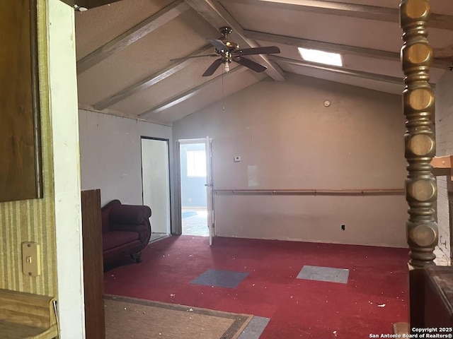 unfurnished room with ceiling fan