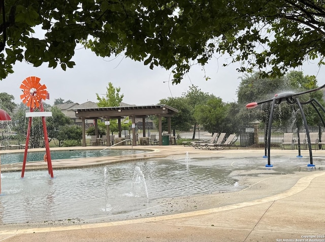 268 Cuban Emerald, San Antonio, TX 78253 - surrounding community with a swimming pool and fence