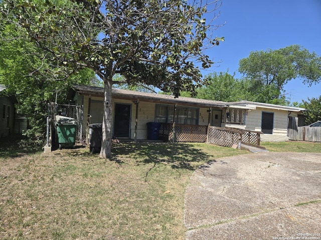 view of front of home with covered porch