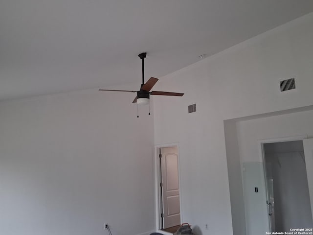 details featuring visible vents and a ceiling fan