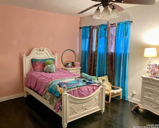 724 Holmgreen, San Antonio, TX 78220 - bedroom featuring baseboards and a ceiling fan