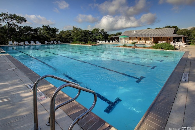 1502 Specie Crk, San Antonio, TX 78260 - pool featuring a patio area