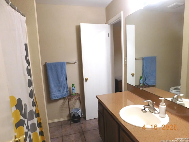 525 Cherry Rdg, Floresville, TX 78114 - bathroom featuring vanity, tile patterned floors, and a shower with curtain