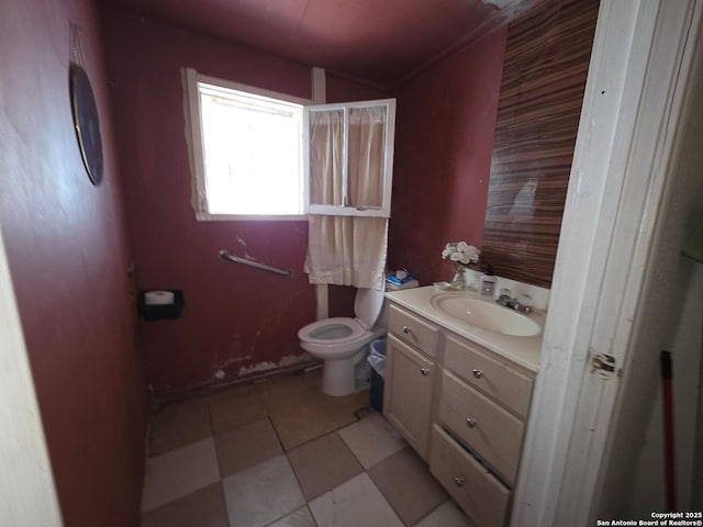 238 Lone Star, San Antonio, TX 78204 - bathroom featuring toilet and vanity