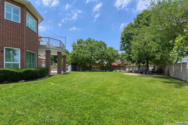 27 Sherborne Wood, San Antonio, TX 78218 - view of yard