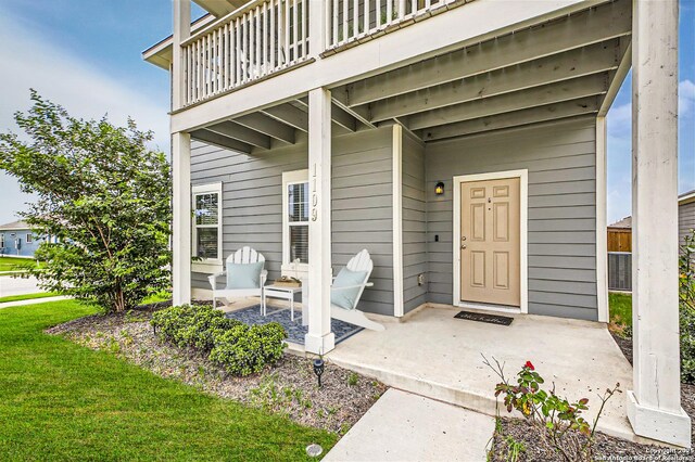 1109 Esplanade Pkwy, San Marcos, TX 78666 - entrance to property with a yard