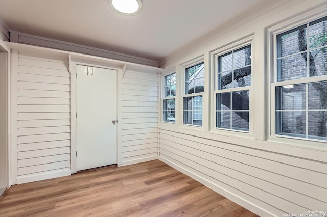 entryway featuring light wood-type flooring