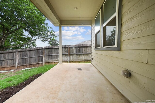 12466 Belfort Pt, Schertz, TX 78154 - view of patio / terrace with fence