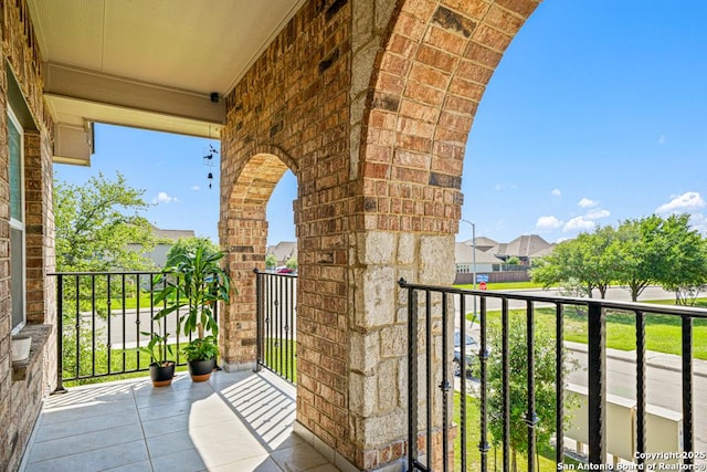 8502 Kallison Arbor, San Antonio, TX 78254 - balcony with a residential view