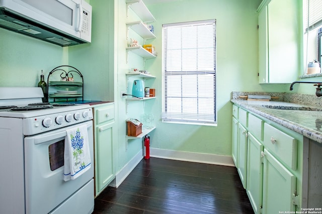 243 N, San Antonio, TX 78201 - kitchen with white appliances, a sink, plenty of natural light, and baseboards