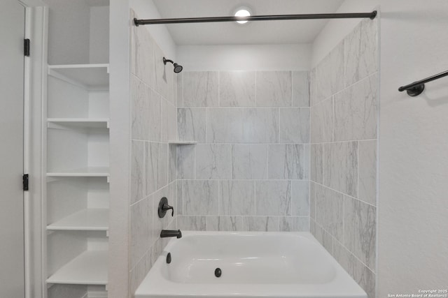 6514 Comanche Post, San Antonio, TX 78233 - bathroom featuring shower / washtub combination