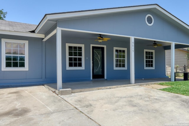 9015 Spanish Cv, San Antonio, TX 78242 - view of front of property featuring ceiling fan and covered porch