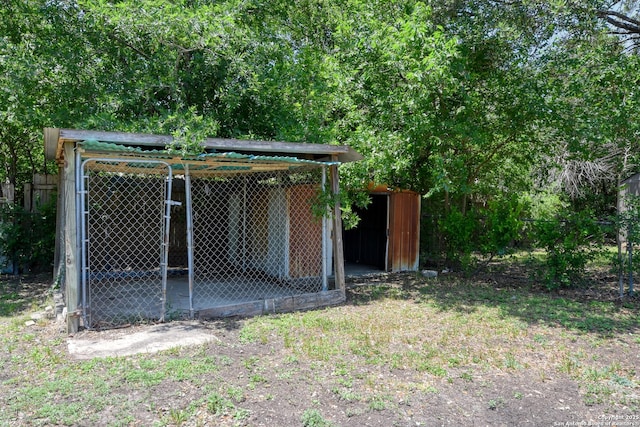 9015 Spanish Cv, San Antonio, TX 78242 - view of outbuilding with an outbuilding and an exterior structure