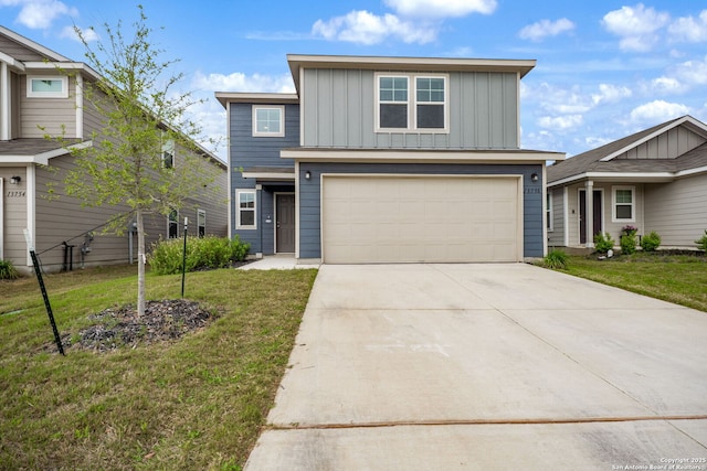 13758 Prospector Post, San Antonio, TX 78253 - traditional-style home featuring board and batten siding, driveway, a garage, and a front lawn