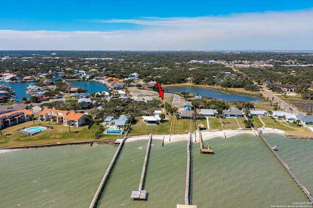 2717 Lakeview Dr, Rockport, TX 78382