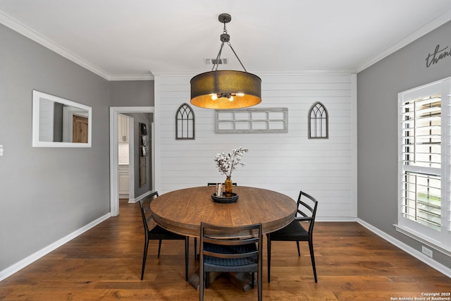 16222 Deer Crst, San Antonio, TX 78248 - dining space with ornamental molding, dark wood-style flooring, and baseboards