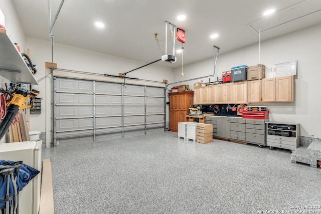 7812 Ventura Blvd, Selma, TX 78154 - garage featuring recessed lighting and a garage door opener