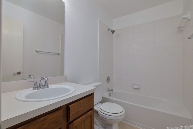 7603 Braun Bnd, San Antonio, TX 78250 - full bath featuring toilet, vanity, and shower / bath combination