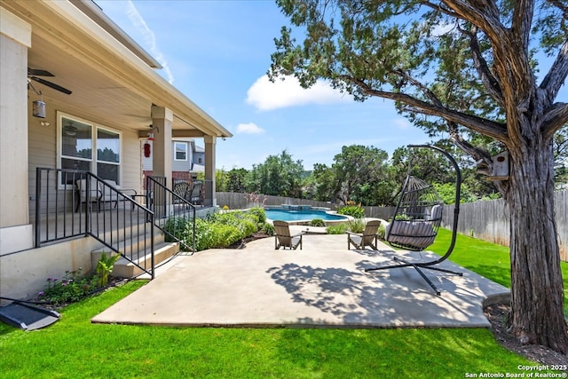 11334 Hill Top Bnd, Helotes, TX 78023 - view of patio with ceiling fan