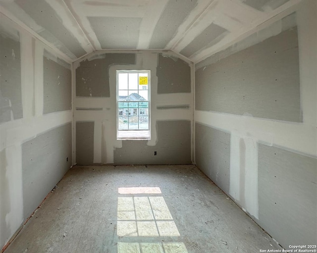 164 Annette Dr, Castroville, TX 78253 - additional living space featuring vaulted ceiling
