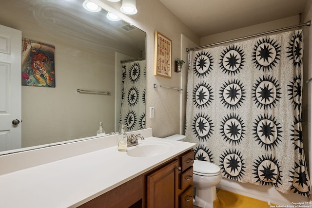 208 Cold Riv, Boerne, TX 78006 - bathroom with toilet, vanity, and a shower with curtain