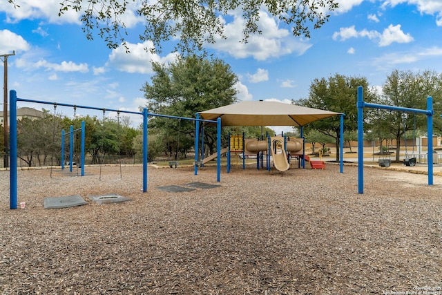 3738 Sumantra, San Antonio, TX 78261 - community playground with oil tank