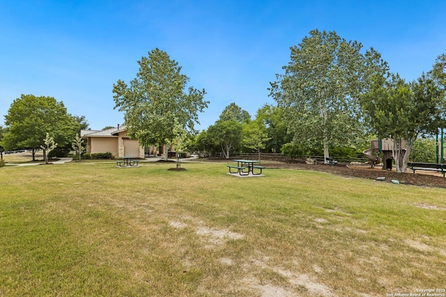 8515 Desert Cv, San Antonio, TX 78254 - view of green lawn