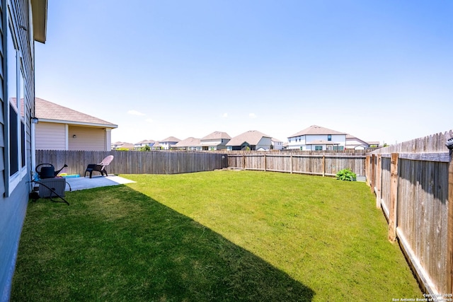 14407 Elkhorn Crst, San Antonio, TX 78253 - view of yard with a residential view and a patio