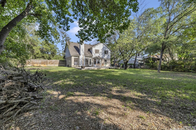 11819 Rousseau, San Antonio, TX 78251 - view of yard