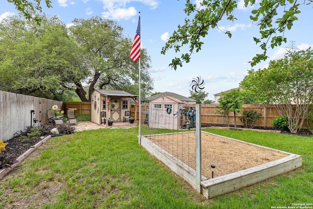view of yard featuring a shed, an outdoor structure, and a patio