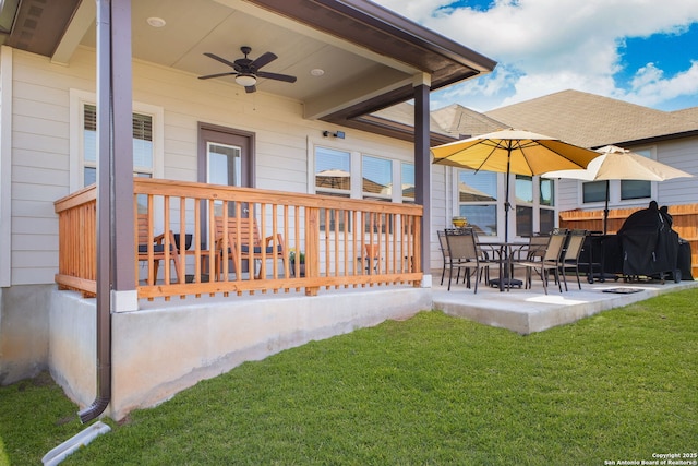 10259 Juniper Oaks, Boerne, TX 78006 - view of patio / terrace with ceiling fan