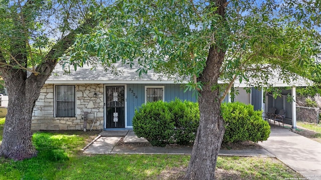 view of front of property with stone siding