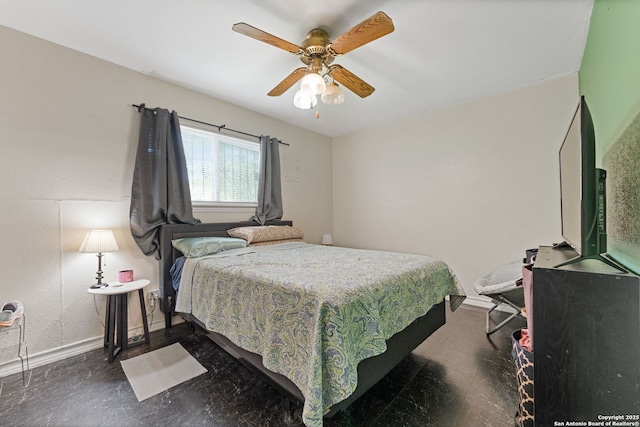 bedroom featuring a ceiling fan