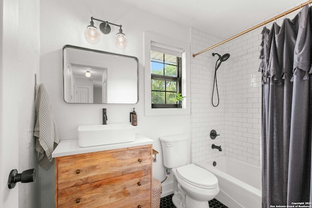 306 Chaparral Crk, Boerne, TX 78006 - bathroom with vanity, toilet, and shower / bath combination with curtain