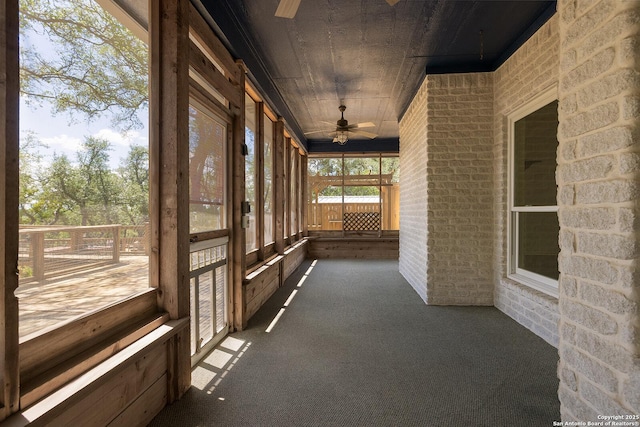 552 Mountain Oaks, Canyon Lake, TX 78133 - unfurnished sunroom featuring ceiling fan