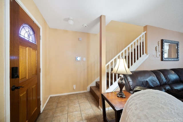 934 Saxonhill, San Antonio, TX 78253 - tiled entryway featuring stairs and baseboards