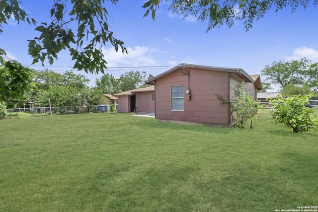 6711 Greencastle, San Antonio, TX 78242 - view of back of property