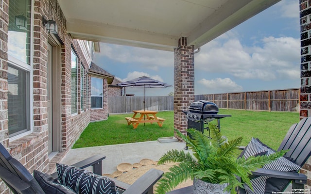 7606 Cottonwood Fls, Spring, TX 77379 - view of yard featuring a patio area