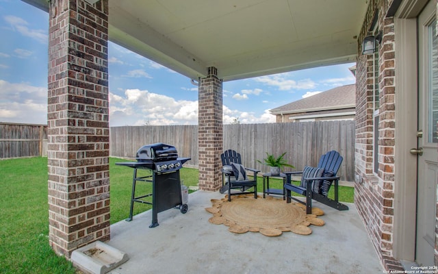 7606 Cottonwood Fls, Spring, TX 77379 - view of patio / terrace featuring area for grilling