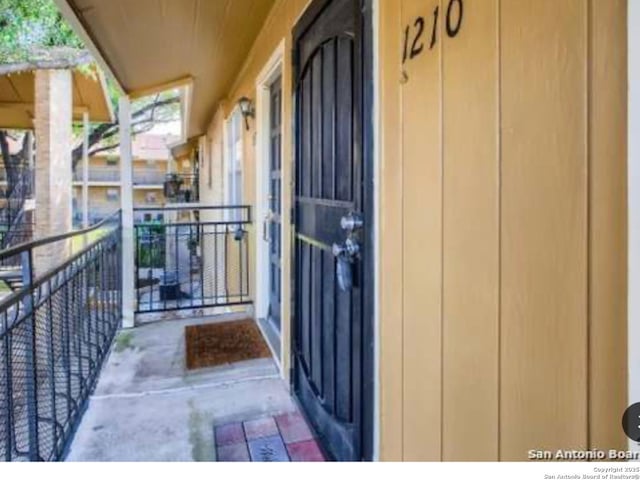 923 Vance Jackson Unit 1210, San Antonio, TX 78201 - view of balcony