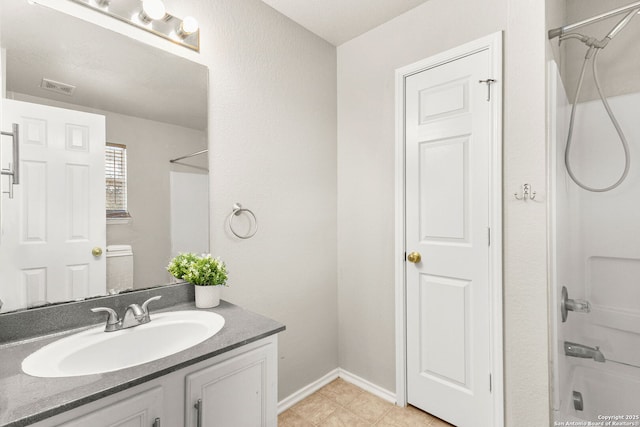 846 Barrel Pt, San Antonio, TX 78251 - bathroom with vanity and shower / tub combination