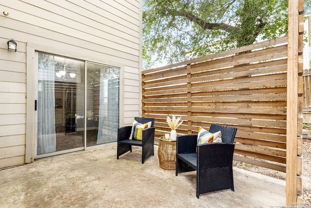 846 Barrel Pt, San Antonio, TX 78251 - view of patio with fence