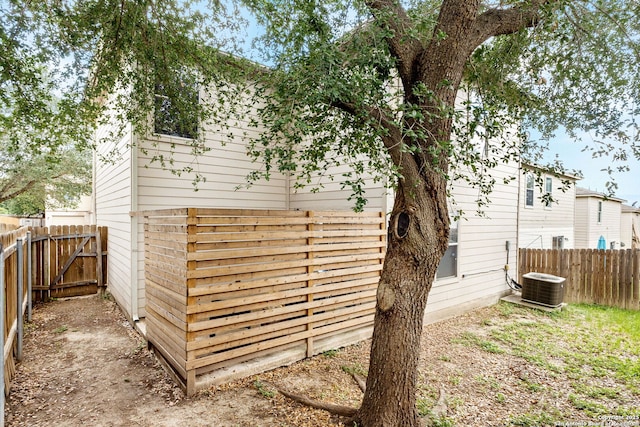 846 Barrel Pt, San Antonio, TX 78251 - view of outbuilding featuring a fenced backyard and central air condition unit